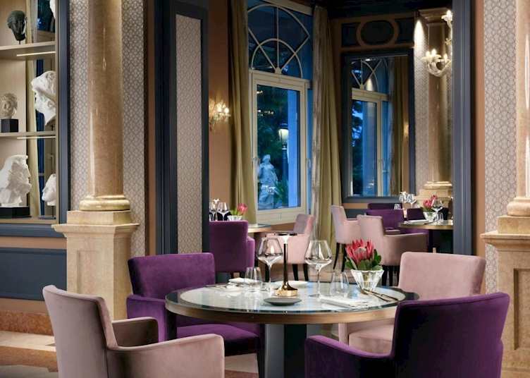 Restaurant at Villa Cortine