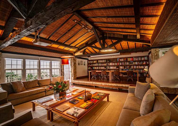 Library, Pousada Literária