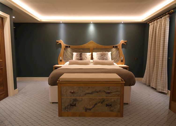Bedroom, The Lynnfield Hotel