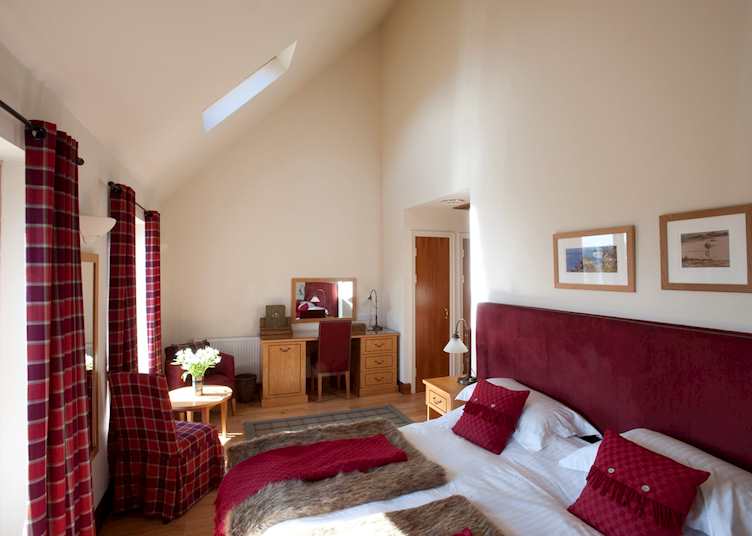 King room, Langass Lodge
