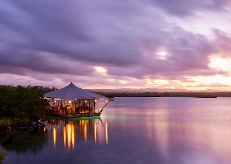 Floating bar, Constance Prince Maurice
