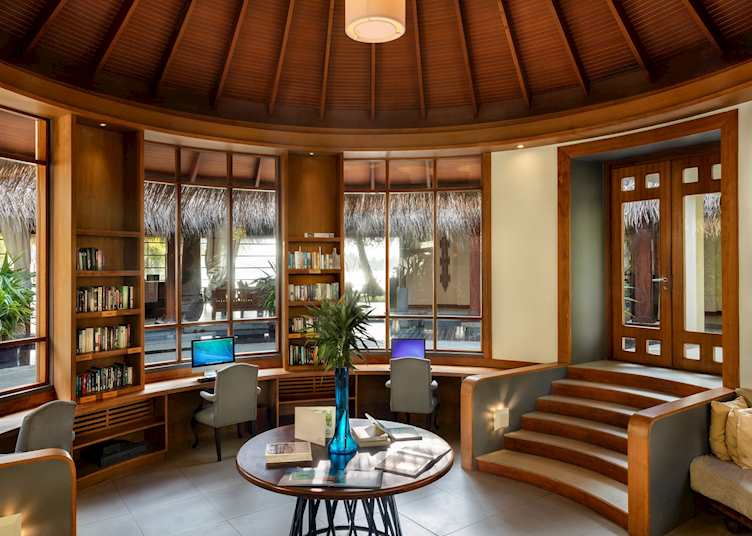 Resort library, Anantara Dhigu Maldives Resort