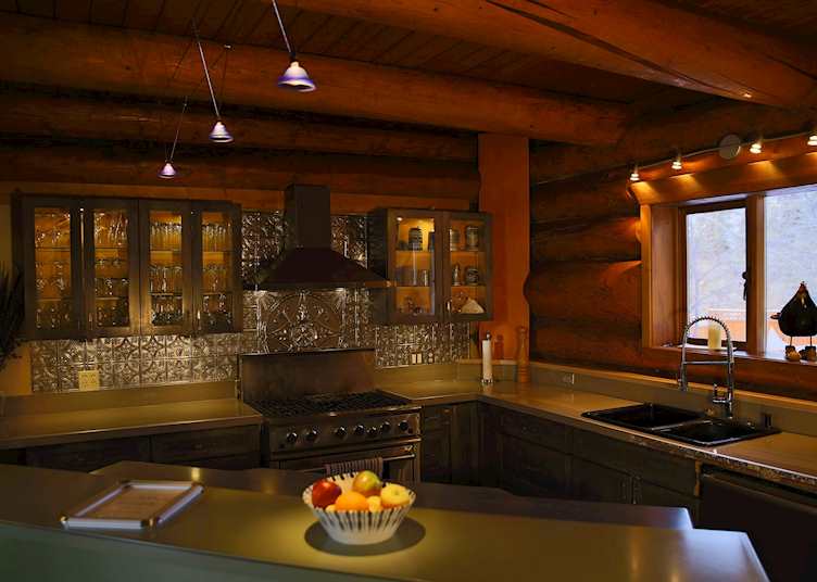 Kitchen, Inn on the Lake, Marsh Lake