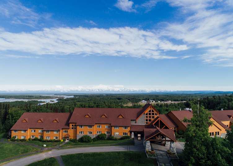 Exterior and view, Talkeetna Alaskan Lodge, Talkeetna