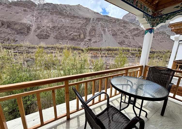 River facing rooms at Apricot Tree, Nurla