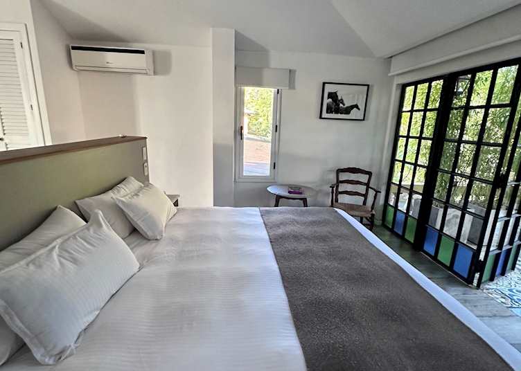 Room, Finca Adalgisa