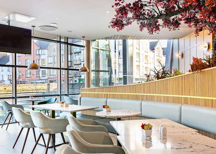 Cafe Bar, The Glasshouse Hotel