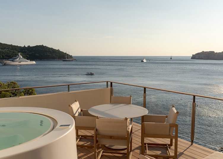Mirakul suite balcony, Villa Dubrovnik