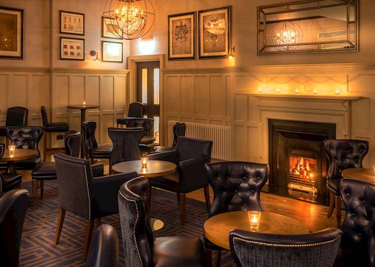 Restaurant, Bishop's Gate Hotel