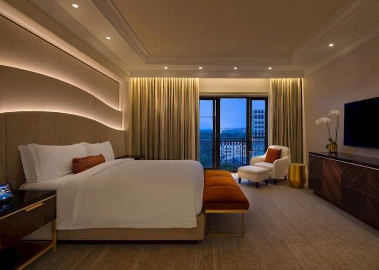 Room interior, The St. Regis Atlanta