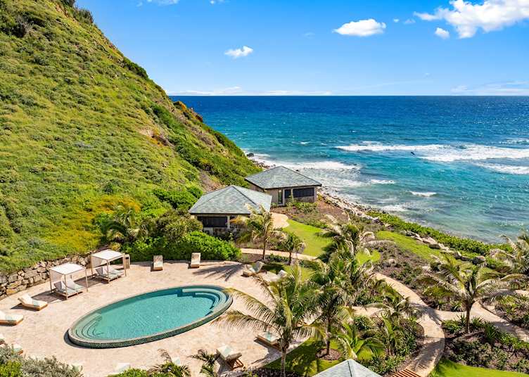 Spa pool, Peter Island Resort and Spa