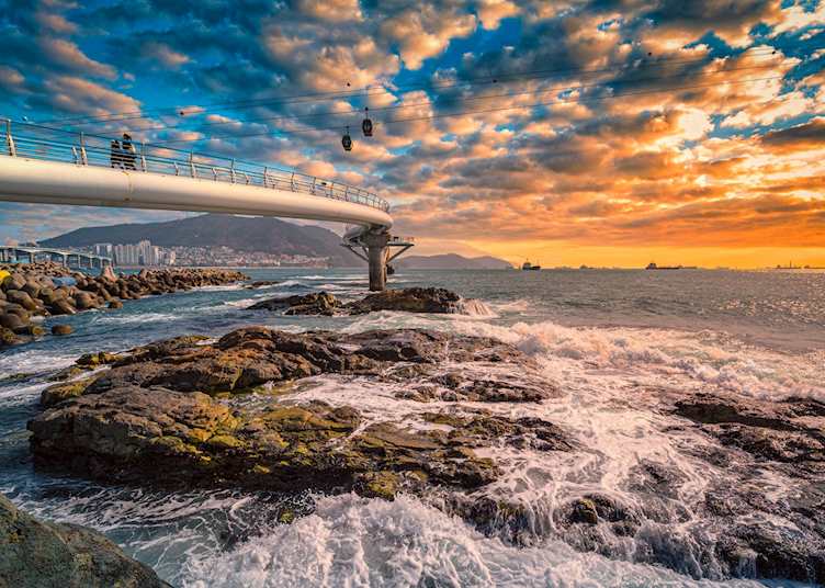 Songdo Skywalk in Busan