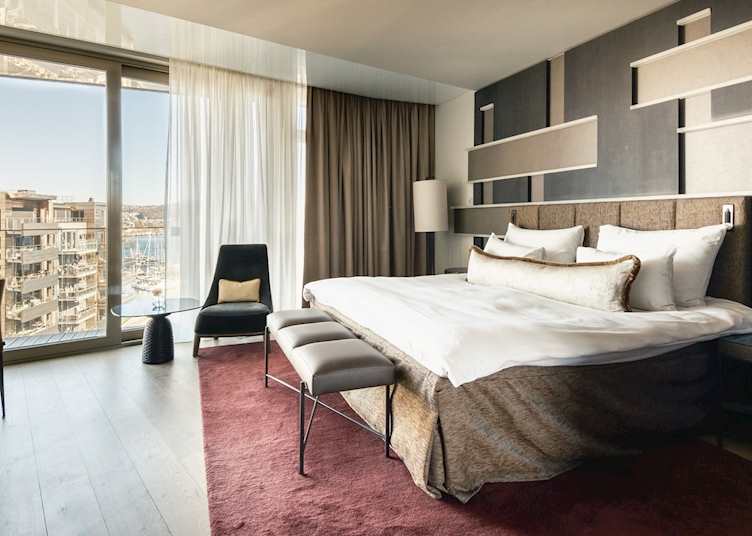 Deluxe room, The Thief