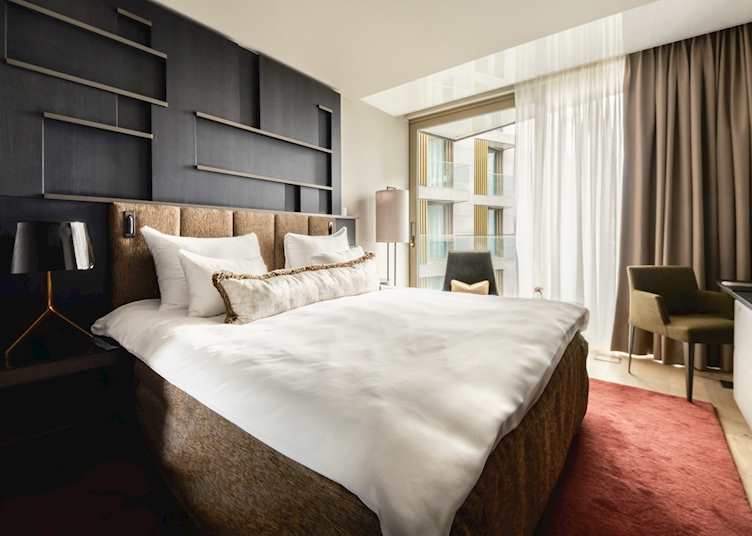Standard room, The Thief