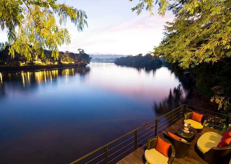 Terrace Bar, U Inchantree Kanchanaburi