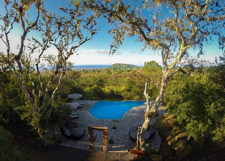 Galapagos Safari Camp introduction, Santa Cruz Island
