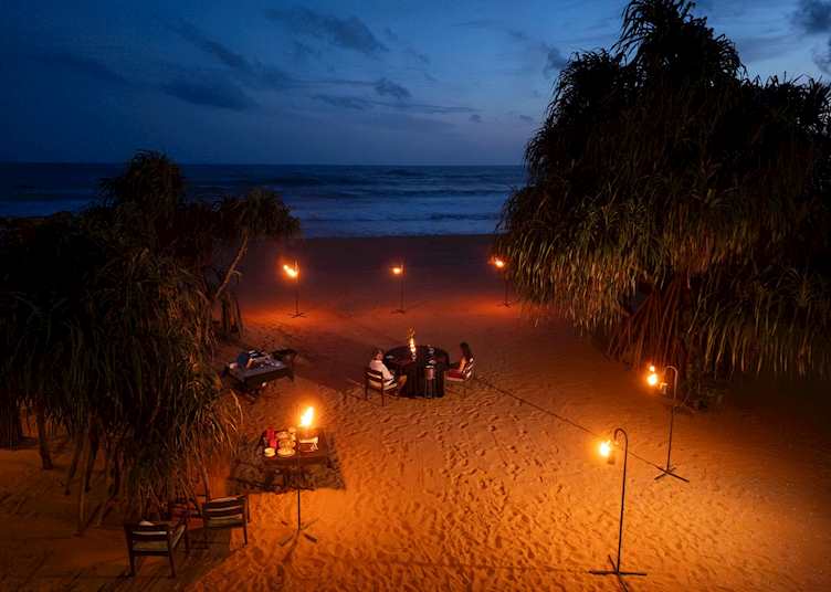Beach dining, Aditya