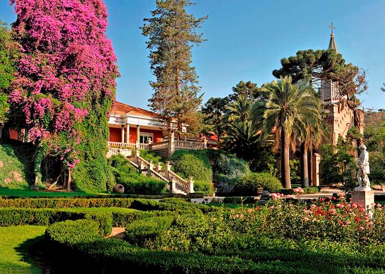 Exterior, Casa Real