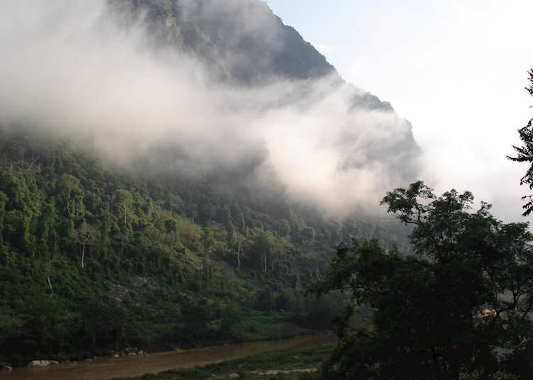 Misty morning, Nong Khiaw
