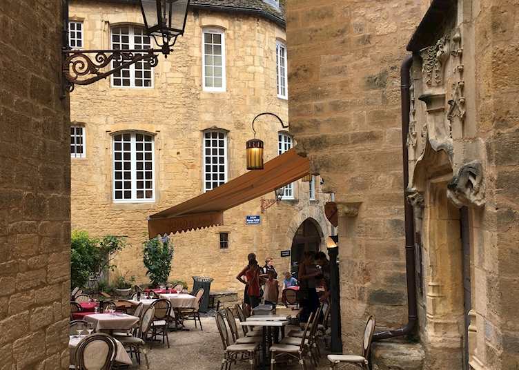 Rue de la Salamande, Sarlat-la-Canéda