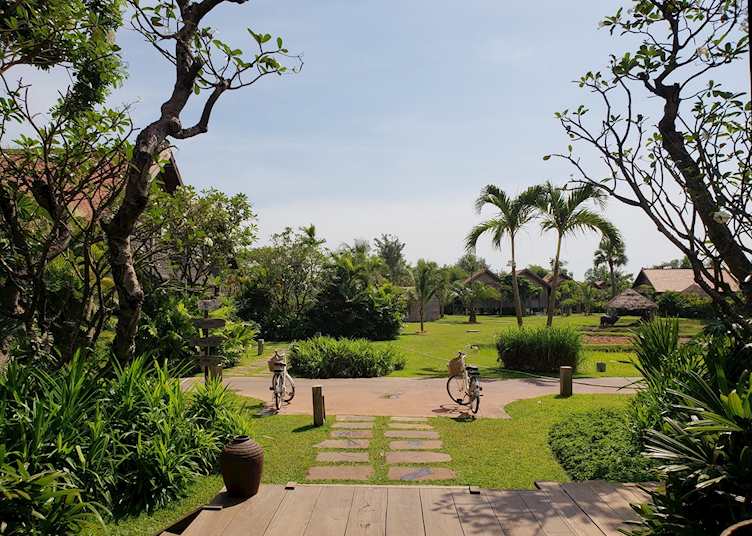 Phum Baitang grounds