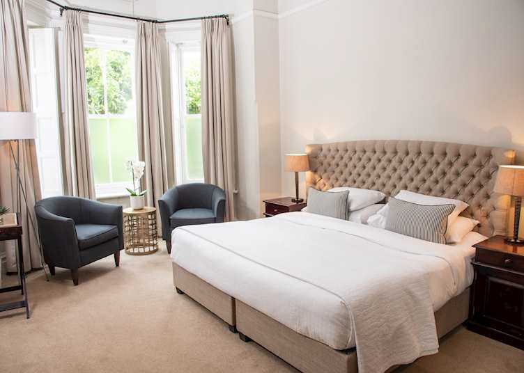 Classic room, River Manor
