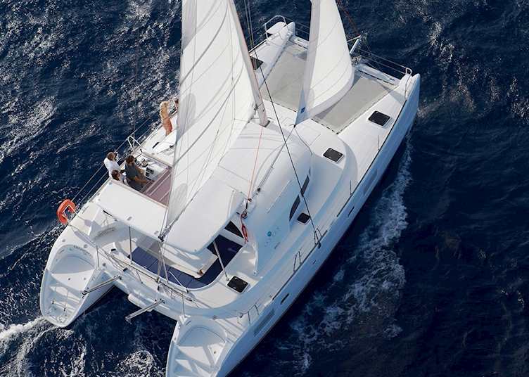 Catamaran, Santorini