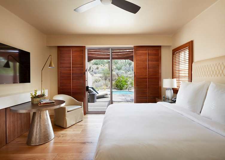 Kiva Suite Bedroom, Four Seasons Resort Scottsdale