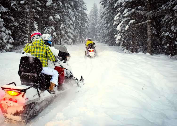 Snowmobiling in Mont-Tremblant 