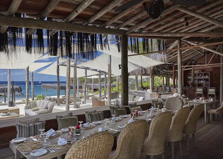 Dining at Mandarin Oriental, Canouan