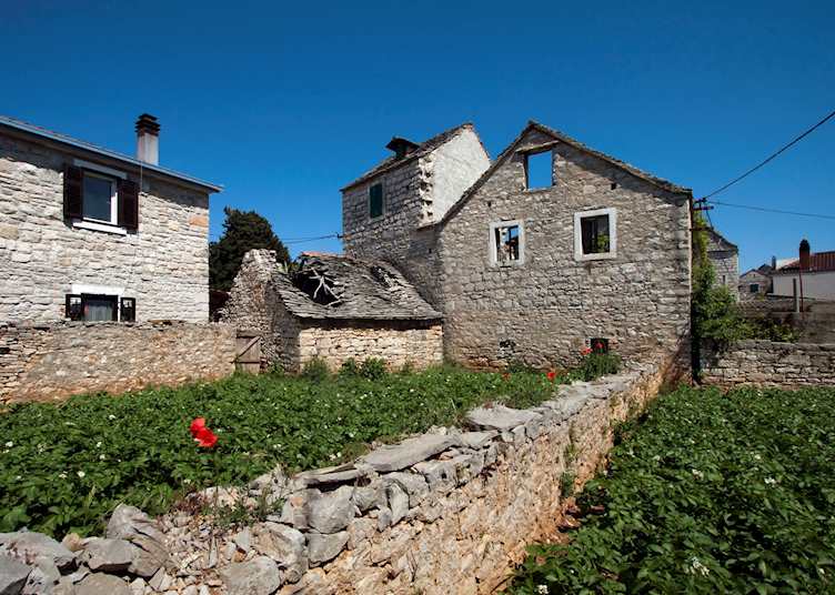 Traditional stone house, Šolta