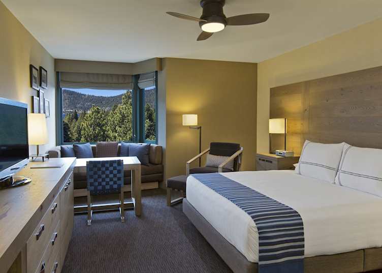 Hyatt Regency Lake Tahoe, Lake Tahoe