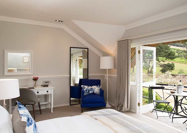 Shiraz room, Mont Rochelle