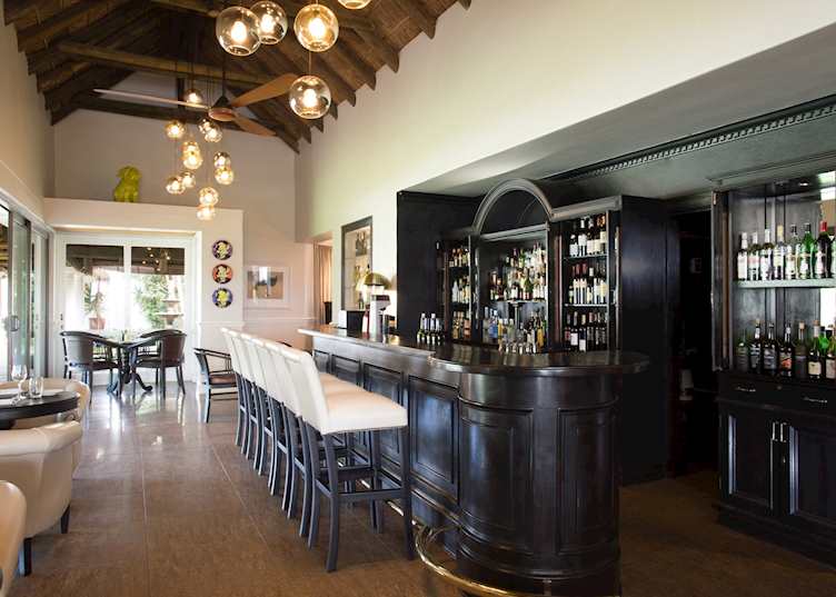 The bar at Mont Rochelle