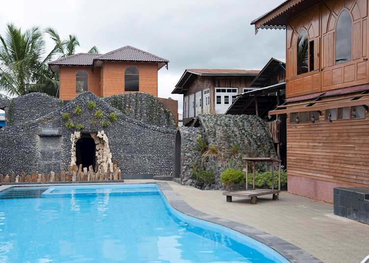 Swimming pool at Ann Heritage Lodge, Inle Lake