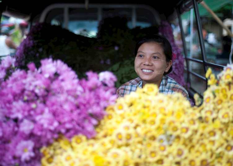 Vendor at the Mandalay Flower Market, Burma (Myanmar)