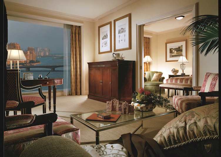 Four Seasons Executive Suite