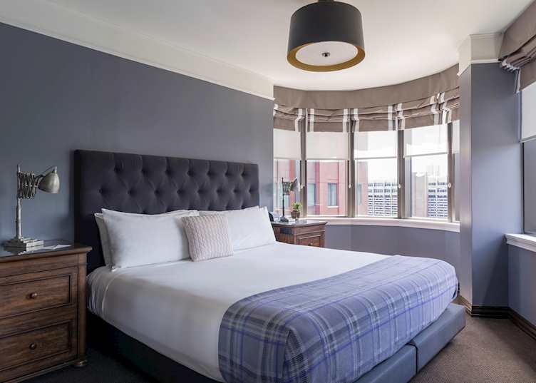 Junior Suite Guestroom, The Boxer Hotel, Boston