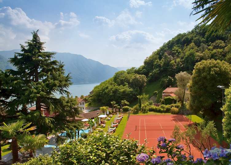Tennis court, Grand Hotel Tremezzo, Tremezzina