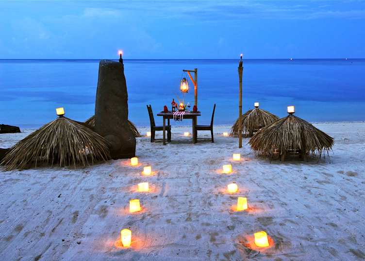 Beach dining, Tugu Lombok, Sire Beach