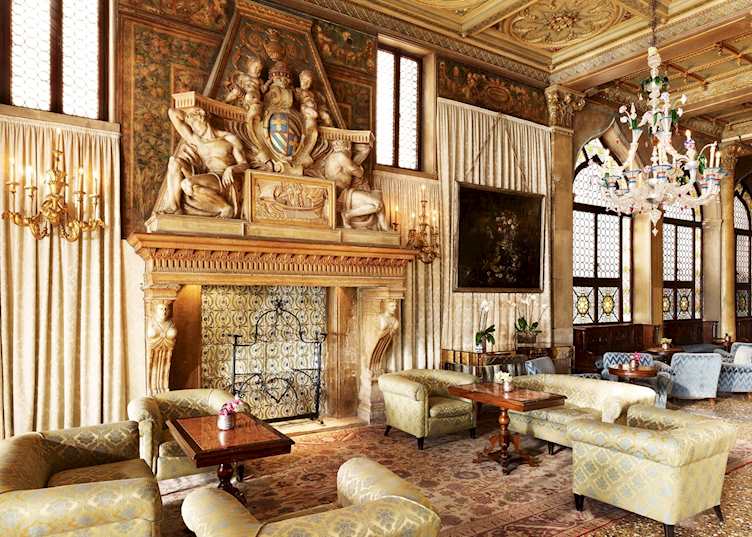 Bar lounge, Hotel Danieli, Venice