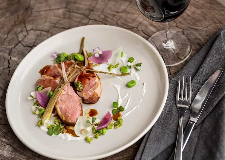 Award Winning Cuisine, Spicers Peak Lodge