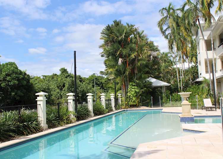 Mandalay Luxury Beachfront Apartments, Port Douglas