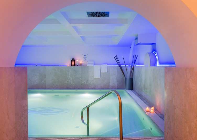 Luxe Rose Garden Hotel, Rome