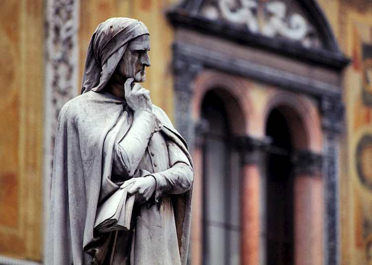 Dante statue, Verona