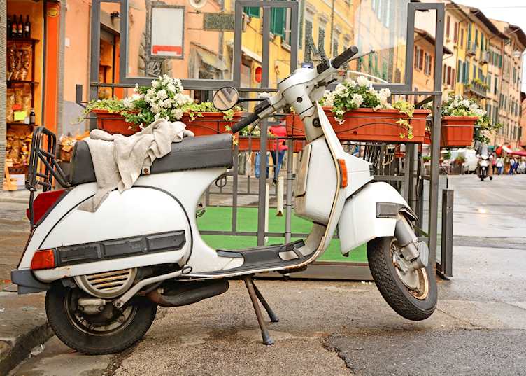 Scooter, Pisa