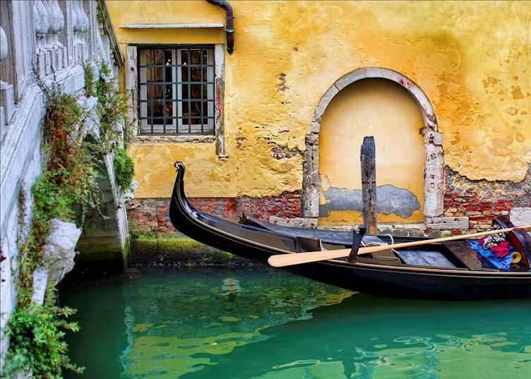 Gondola, Venice