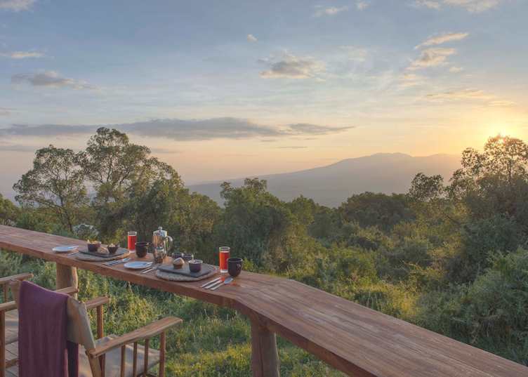 Sunrise breakfast at The Highlands