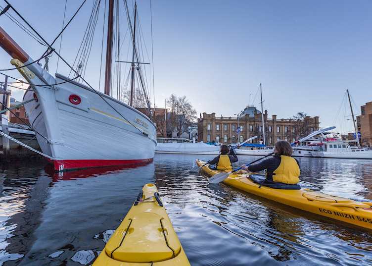 Hobart Paddle, two hour tour, Hobart