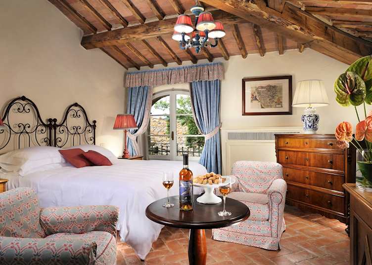 Bedroom, Borgo San Felice